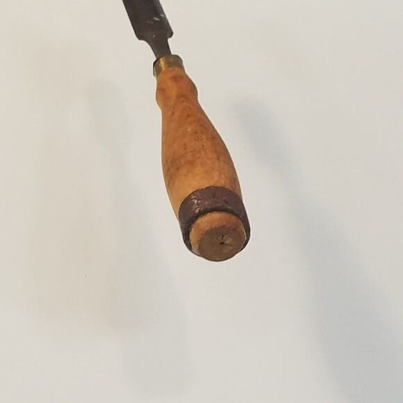 Vintage Antique Chisel Thomas Ibbotson Cast Steel Woodworking Tool - Picture 8 of 10